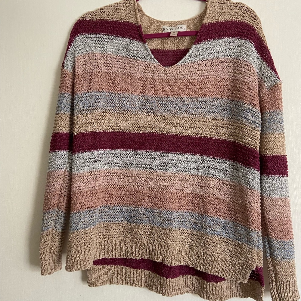 Knox Rose M sweater- lightly worn